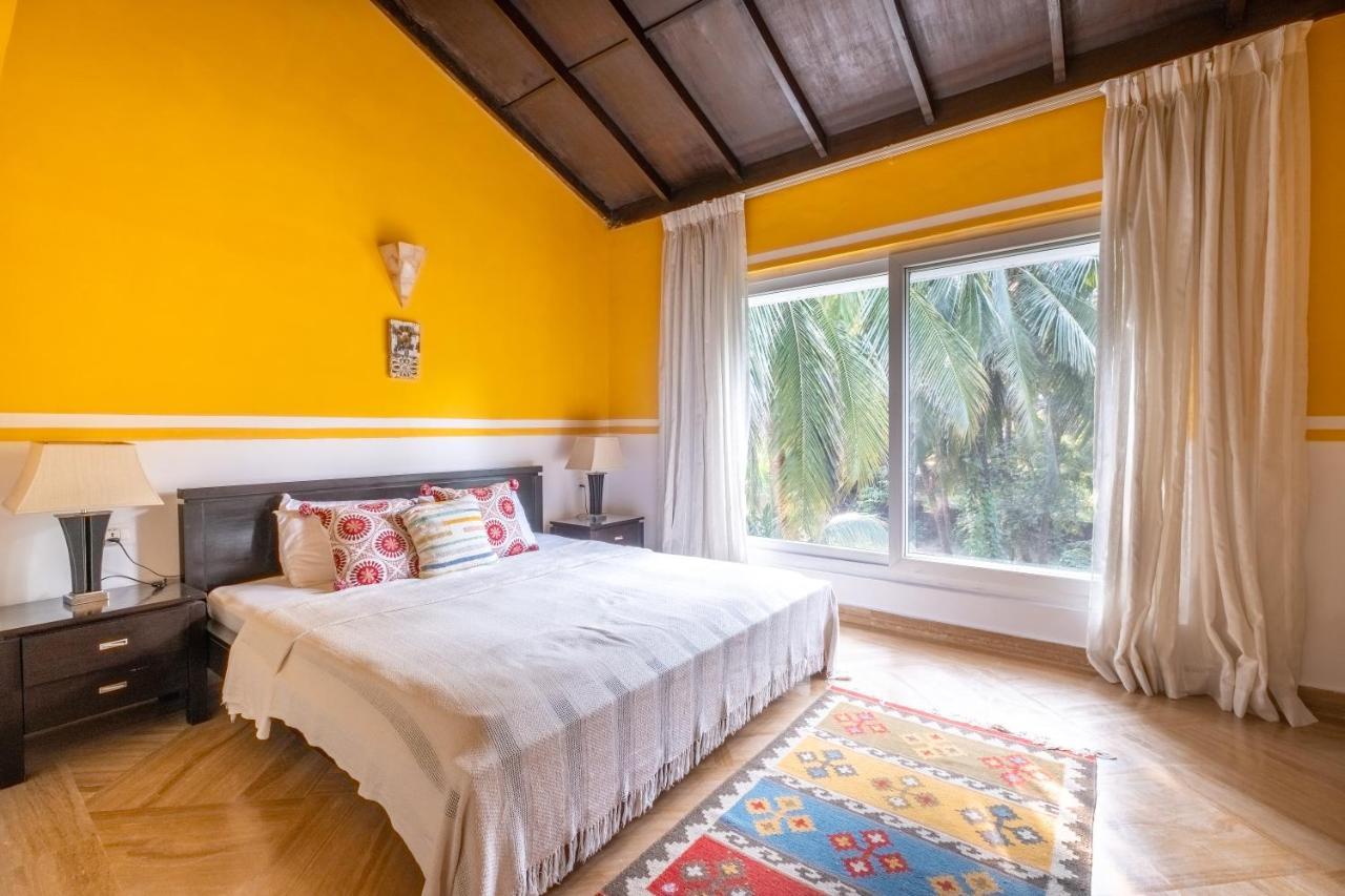 Snowdrop- Exquisite 3Bhk Villa With Pool- Candolim By Staymonkey Calangute Exterior photo