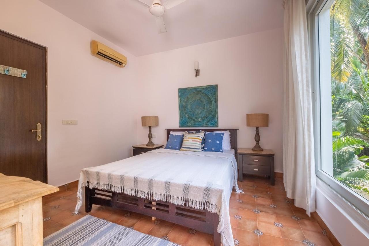 Snowdrop- Exquisite 3Bhk Villa With Pool- Candolim By Staymonkey Calangute Exterior photo