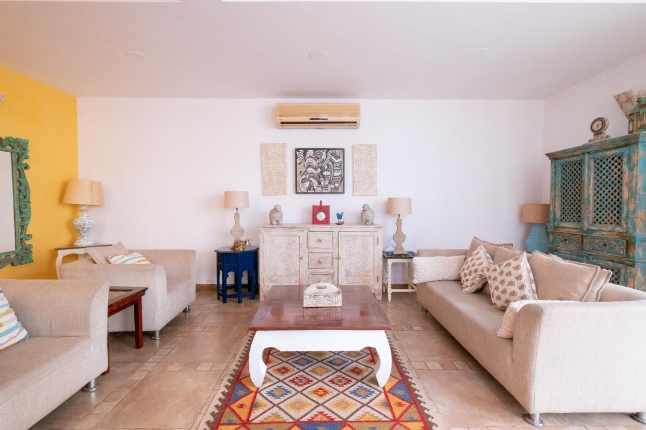 Snowdrop- Exquisite 3Bhk Villa With Pool- Candolim By Staymonkey Calangute Exterior photo
